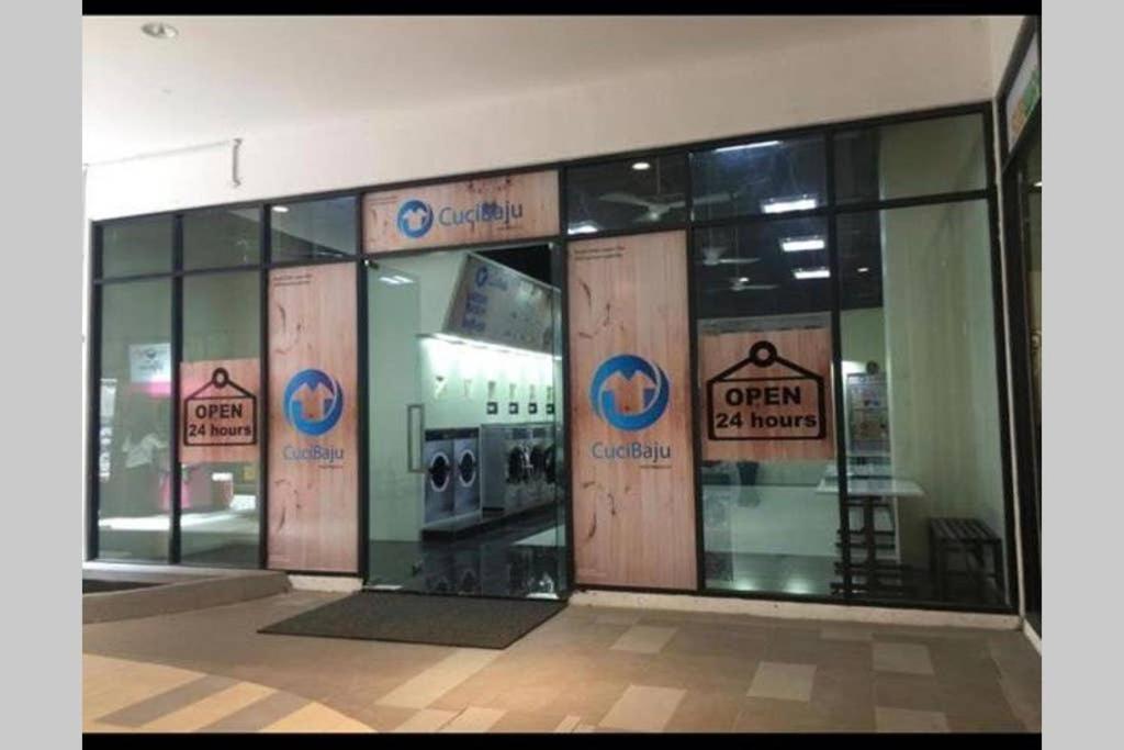 盛婷民宿a S&Thomez 2Bedrooms Mesamall Wifi Klia Usim Miu Inti Nu Нилай Экстерьер фото