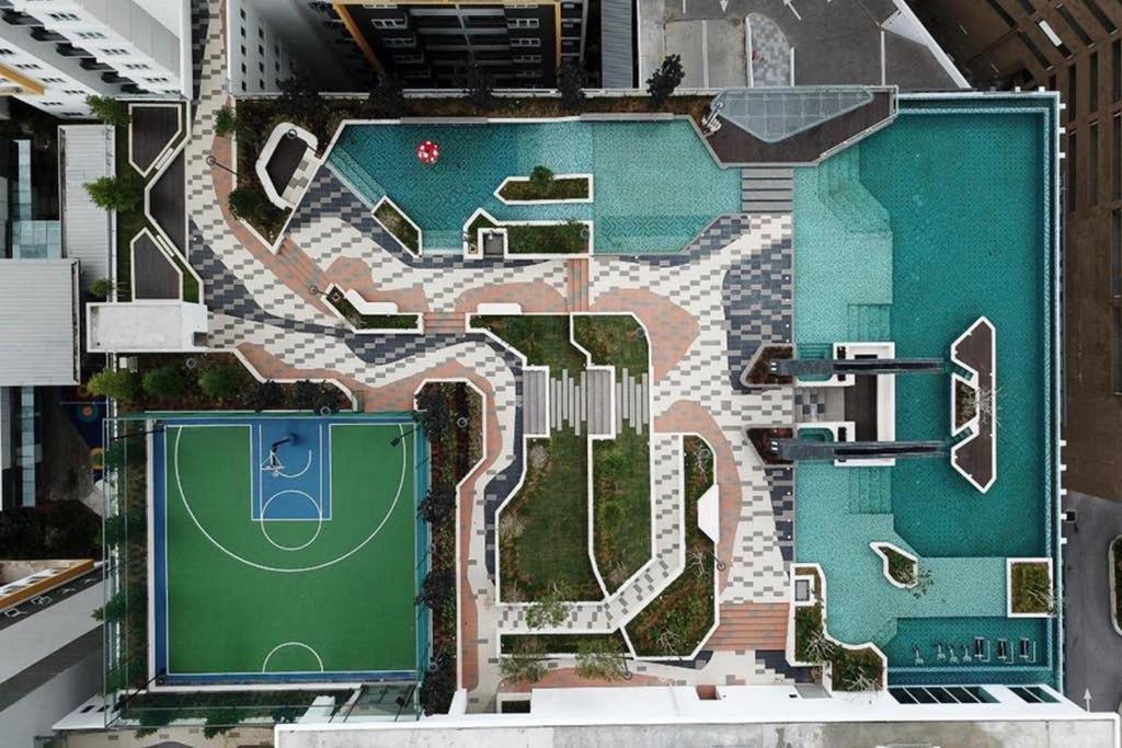 盛婷民宿a S&Thomez 2Bedrooms Mesamall Wifi Klia Usim Miu Inti Nu Нилай Экстерьер фото